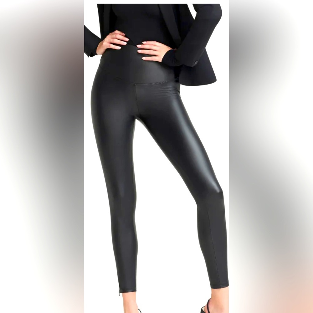 NWT!! Faux leather black shaping legging with side zip by YUMMY